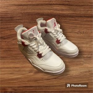 METALLIC RED JORDAN 4